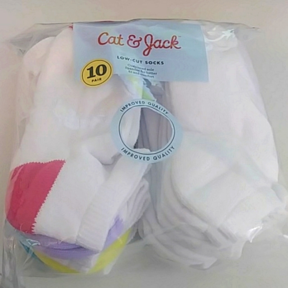 Cat & Jack Girls' 10pk Low Cut Athletic Socks Size M (9 - 2 1/2)